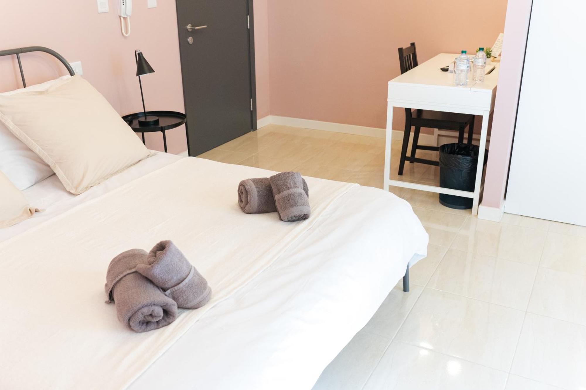 Three Cities Guest House Cospicua Bagian luar foto
