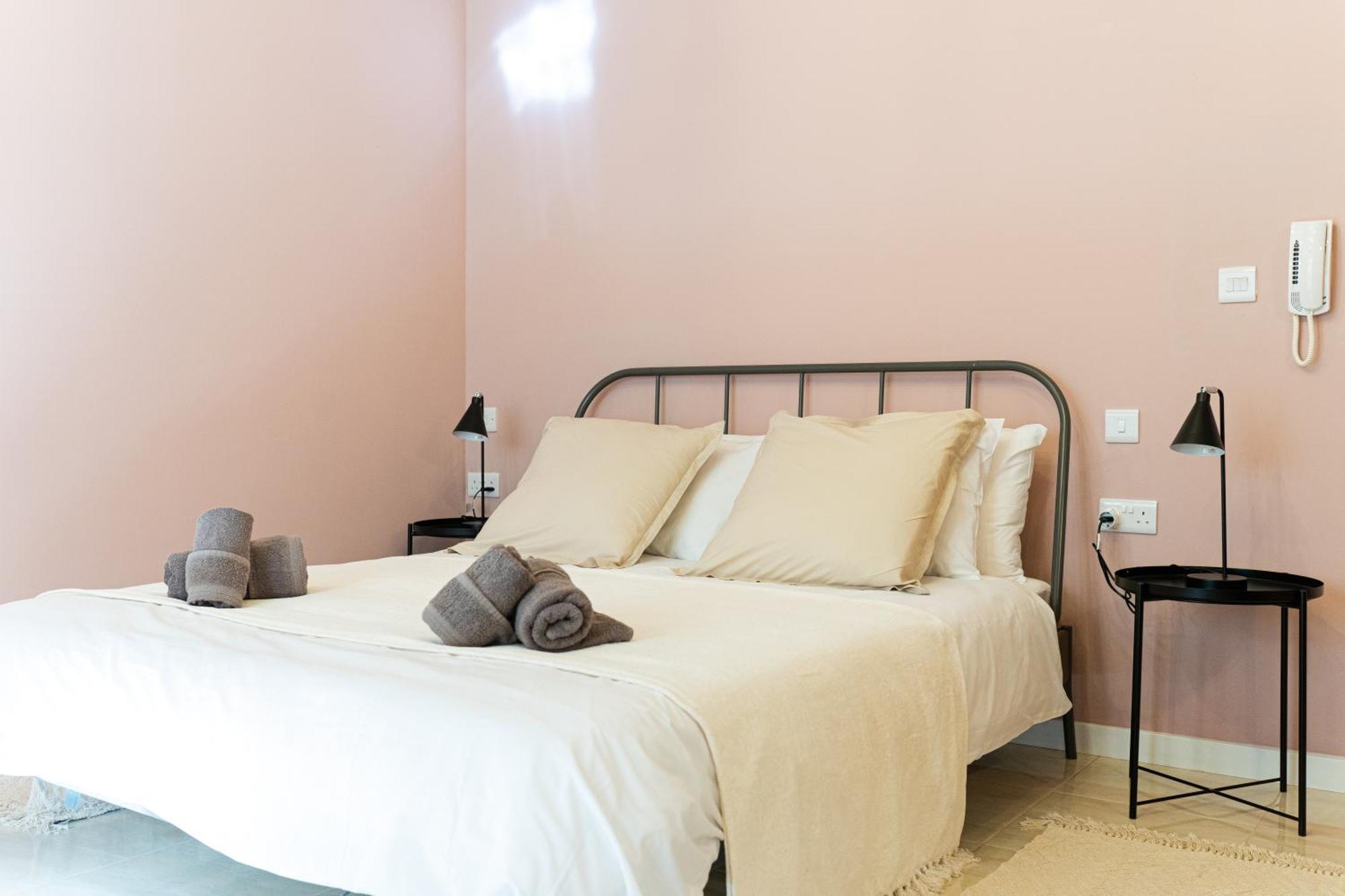Three Cities Guest House Cospicua Bagian luar foto
